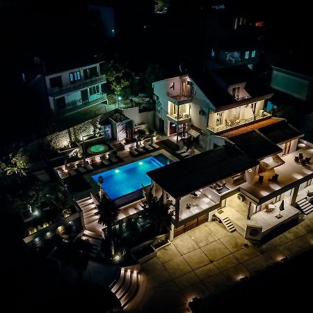 Apartments Secret Garden Ούλτσιν Εξωτερικό φωτογραφία